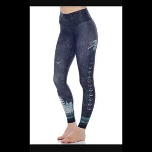 Totemmi Moon Eagle Leggings